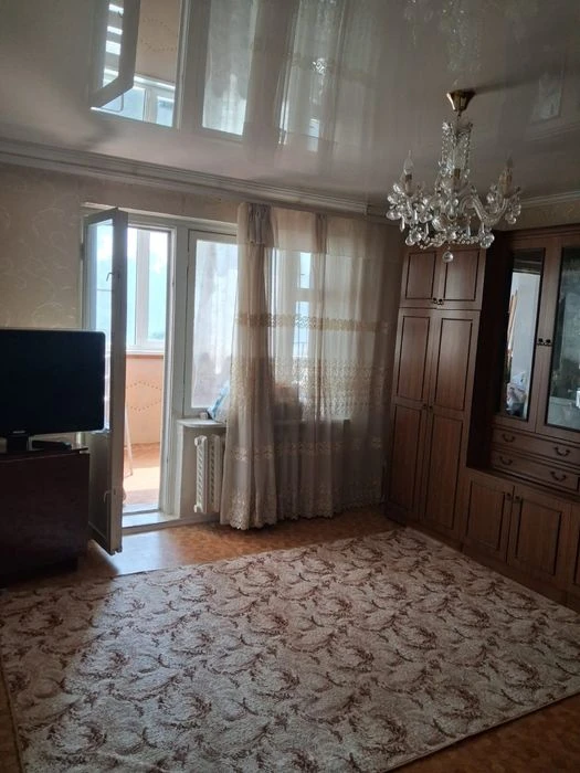 Двухкомнатная квартира Крымский бульвара.  Ситицентр.  Срочн