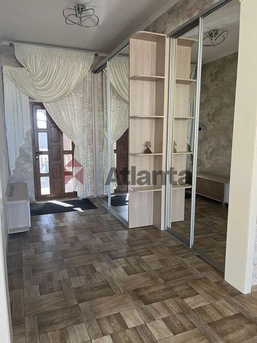 Good house in Sauvignon with renovation