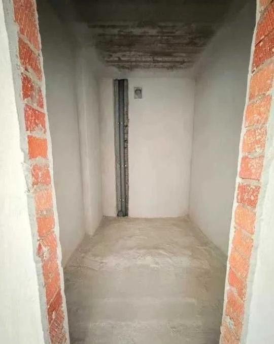 Велика 1 кімнатна квартира з зручним плануванням в ЖК клубно