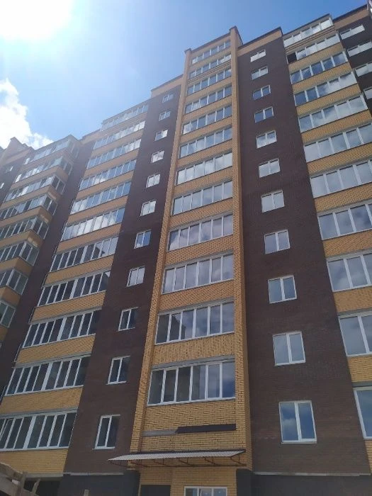 Продам 2х комнатную квартиру Корона Дубово