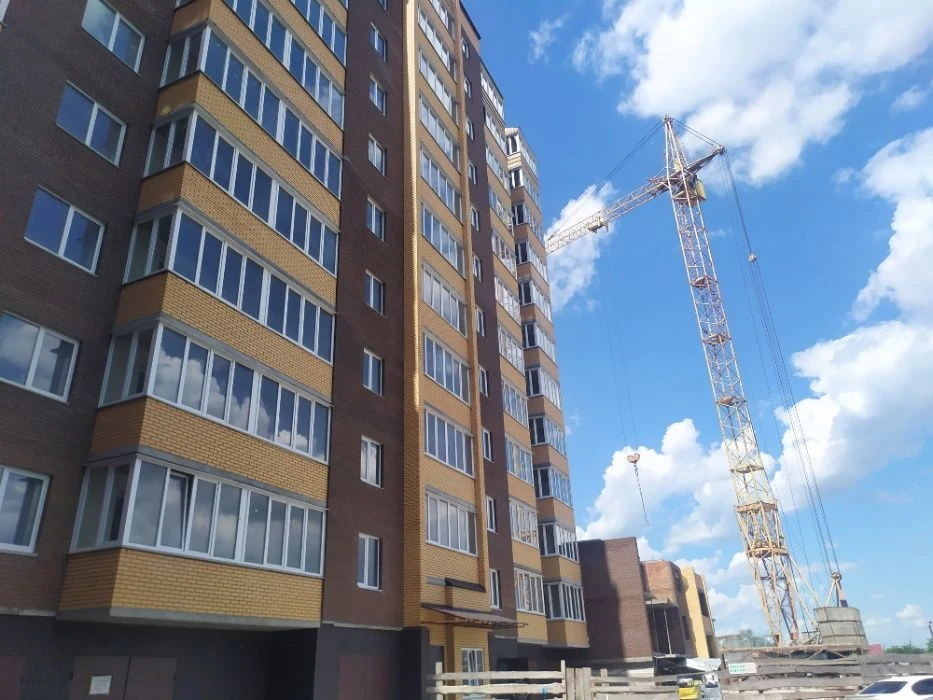 Продам 2х комнатную квартиру Корона Дубово