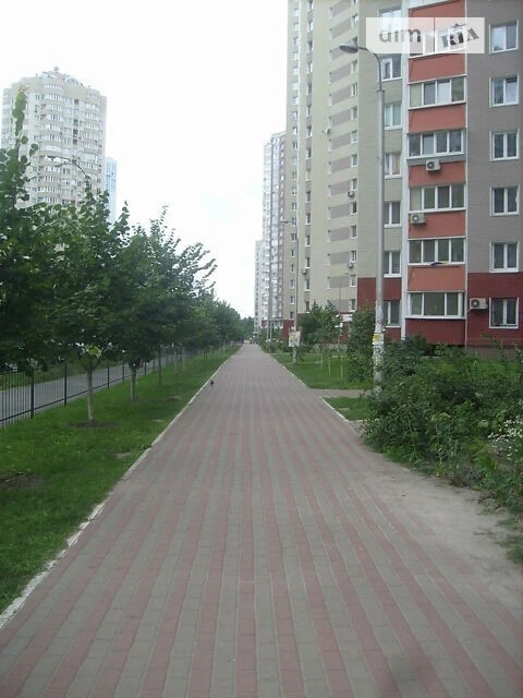 Sale of 3-room apartment 90.5 sq. m. on Urlivska Street 34 • ID 3469