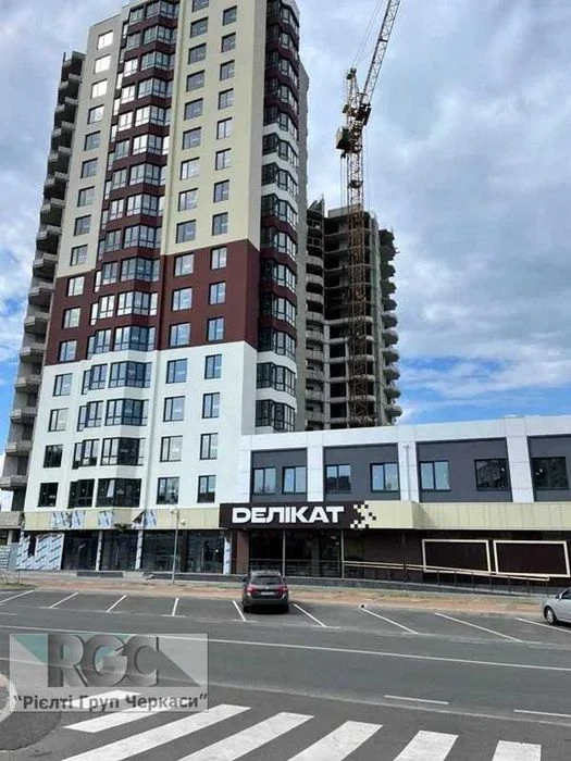 Продаж 1-но кімнатної квартири, ЖК Надія, Митниця, Жужоми,