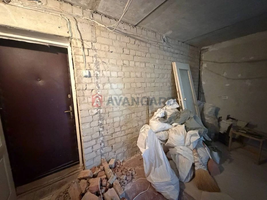 1-а квартира під ремонт, газіфікований цегляний будинок