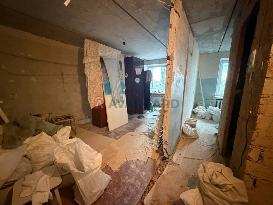 1-а квартира під ремонт, газіфікований цегляний будинок