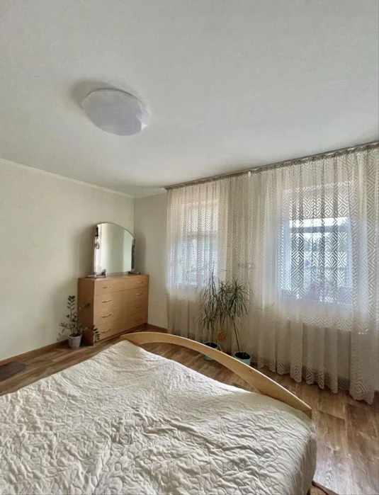 Продаю будинок в районі Казбету