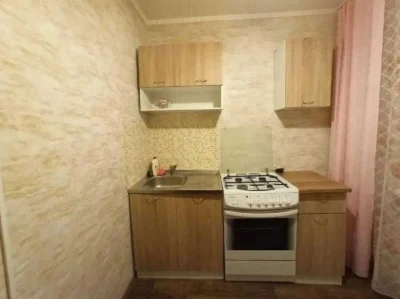 Продам в отличном месте 1к кв на Новых Домах. Стадионный про