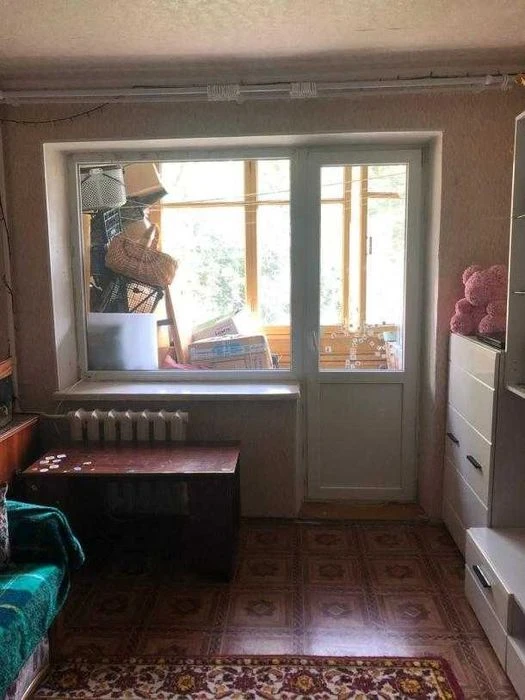 Продам 2к.кв. Салтовка 607 м/р, Героев Труда.