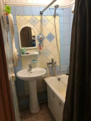 Продам 2к.кв. Салтовка 607 м/р, Героев Труда.
