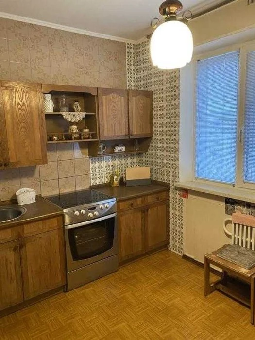 В продажу 2 квартира на Салтівці по вулиці Гвардійців Широні