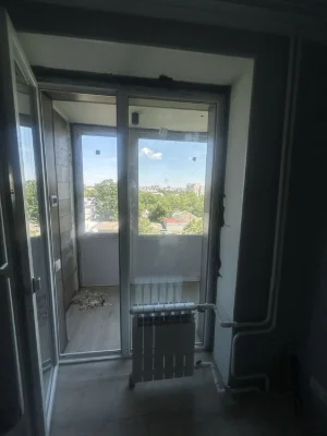 Продається 4 кк ( кухня студіо+3 кімнати) Торг можливий
