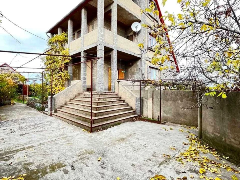 Будинок. Миколаїв, Срібляста вул.