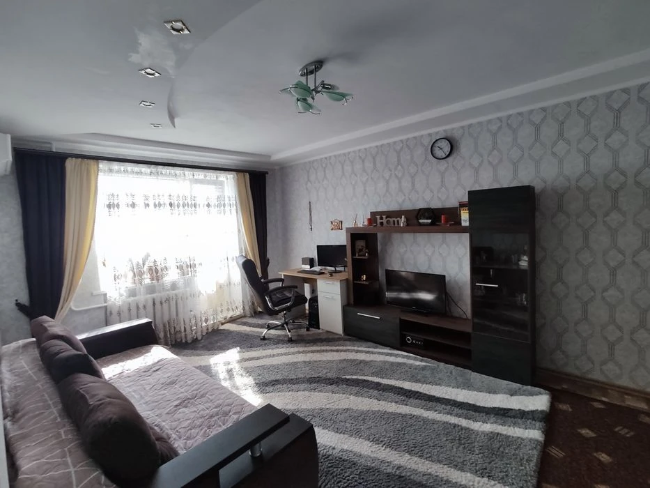 продаж 1-кімнатної квартири Хімік