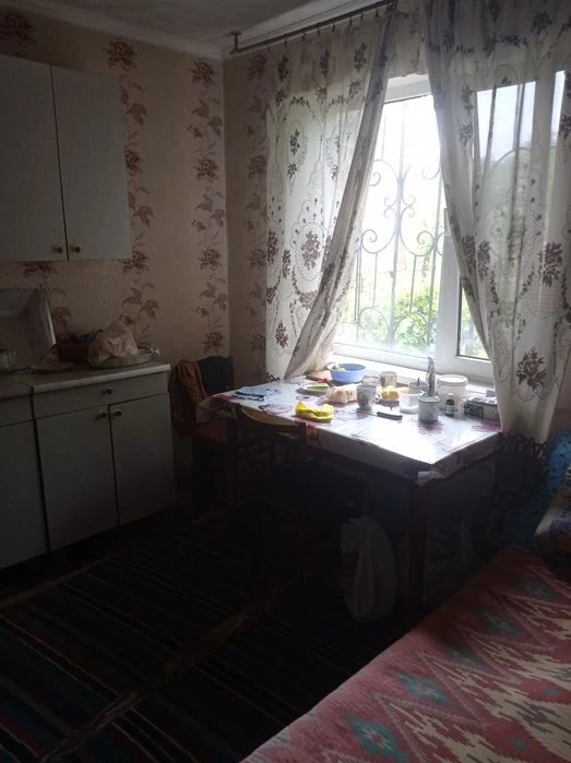 Продаж будинку з мансардою за містом