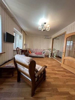 3-ком 84 м² с ремонтом улица Дунаева/Французский бульвар/М