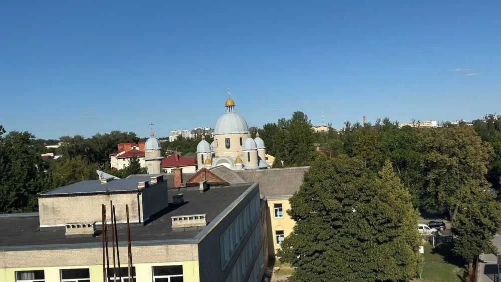 Продам квартиру новобудова вул.Широка