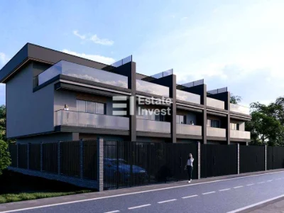 Будинок. Київ, Колекторна вул.