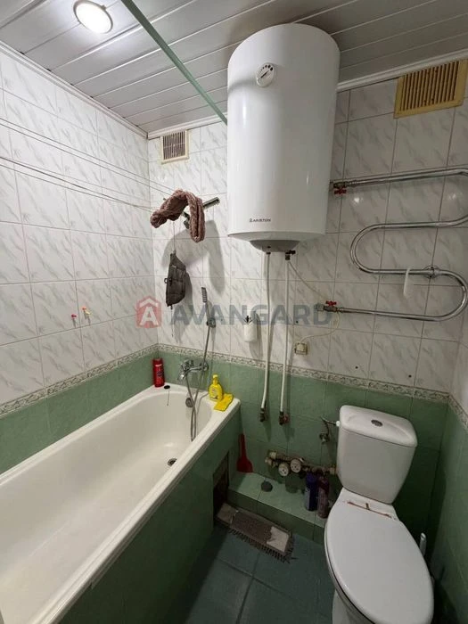 Продаж 1к. квартири. Полякова . 2 шевченківський. 2 поверх