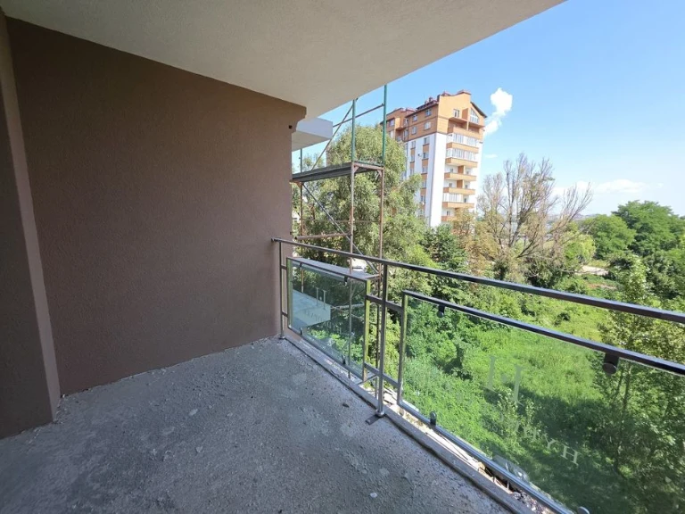 Продається 3-кімнатна квартира в ЖК Гідропарк
