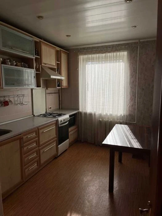 3к квартира 63м2, РОЗДІЛЬНІ КІМНАТИ, поверх 3/9, м-н Левада