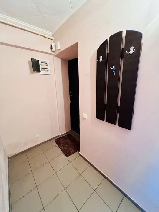 Продаж 3к квартири під житло або бізнес