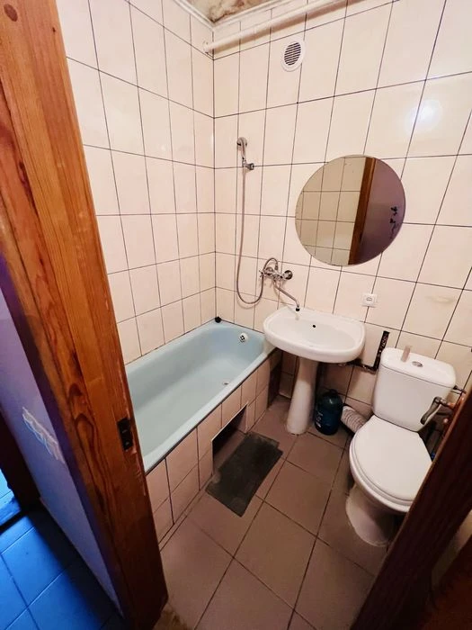 Продаж 3к квартири під житло або бізнес