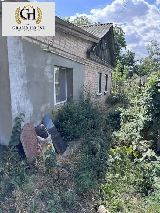 Продам частину будинку з власним двором на Катранівці
