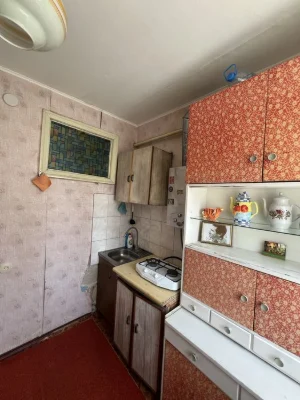 Продаж 1-кімн. квартири  в Дніровському районі , 2/5