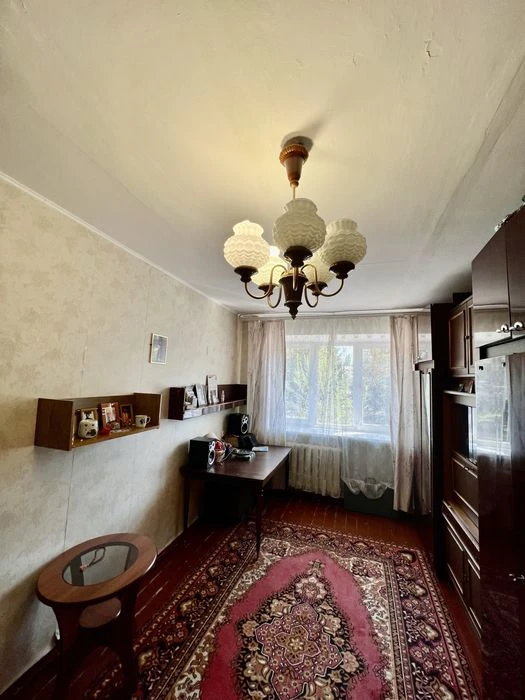 Продаж 1-кімн. квартири  в Дніровському районі , 2/5