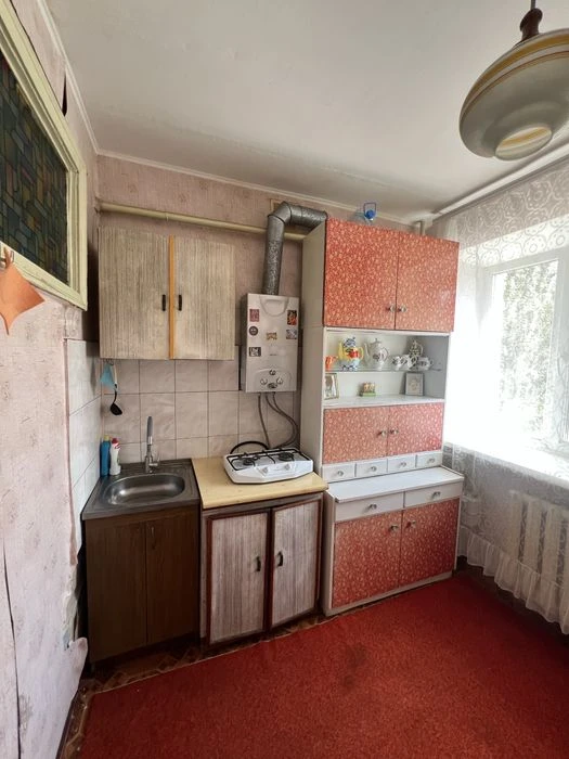Продаж 1-кімн. квартири  в Дніровському районі , 2/5