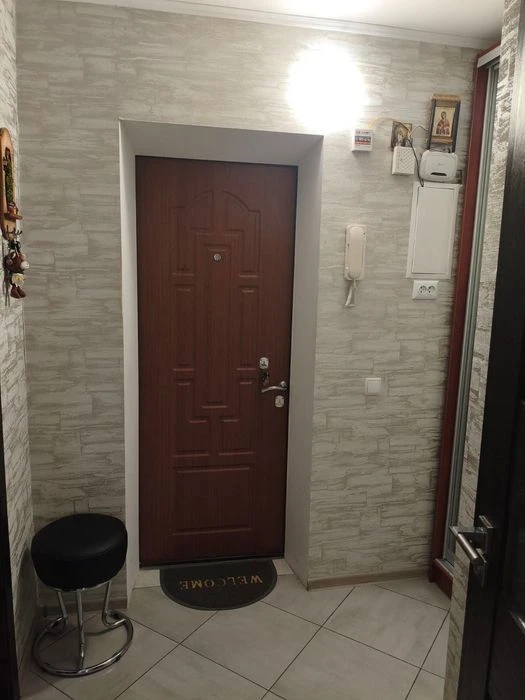 Продам квартиру на Космосі, власниця