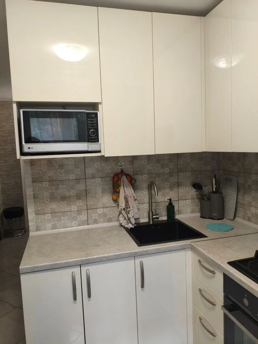 Продам квартиру на Космосі, власниця