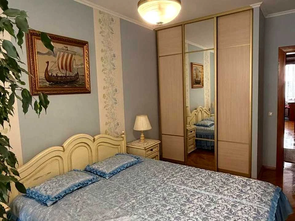 Квартира. Івано-Франківськ, Незалежності вул.