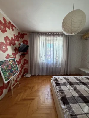 Продаж поиватного будинку