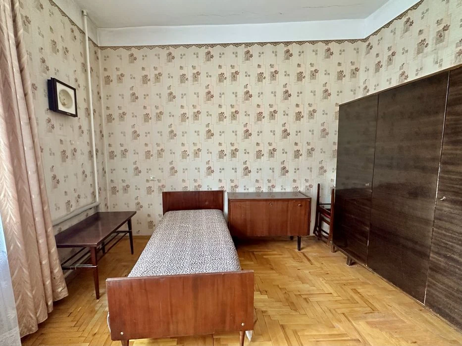Продаж 3 кім квартири 81 м2 Центр Бульвар Шевченка