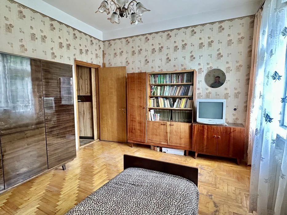 Продаж 3 кім квартири 81 м2 Центр Бульвар Шевченка