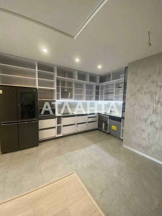 Chetyre Sesona residential complex, Gagarina ave./ Shevchenko ave. 3rd apartment, village