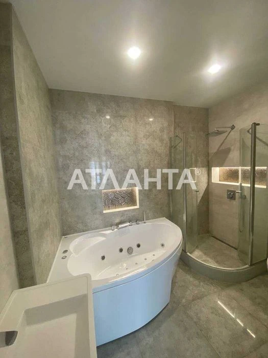 Chetyre Sesona residential complex, Gagarina ave./ Shevchenko ave. 3rd apartment, village