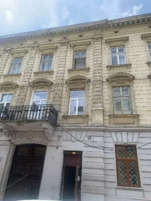Продаж 1/4 частка квартири