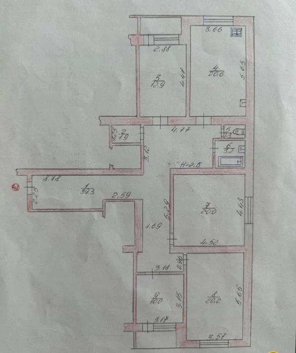 Продаж 4 кім. великогабаритної квартири  33 квартал