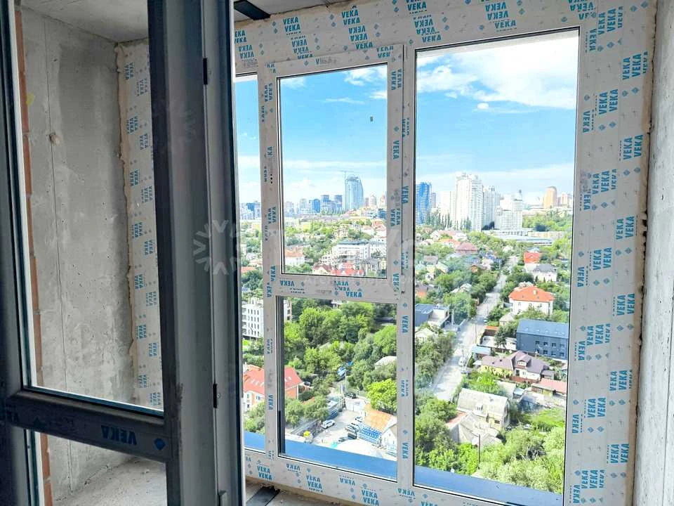 Квартира. Київ, Андрія Верхогляда вул. (Михайла Драгомирова)