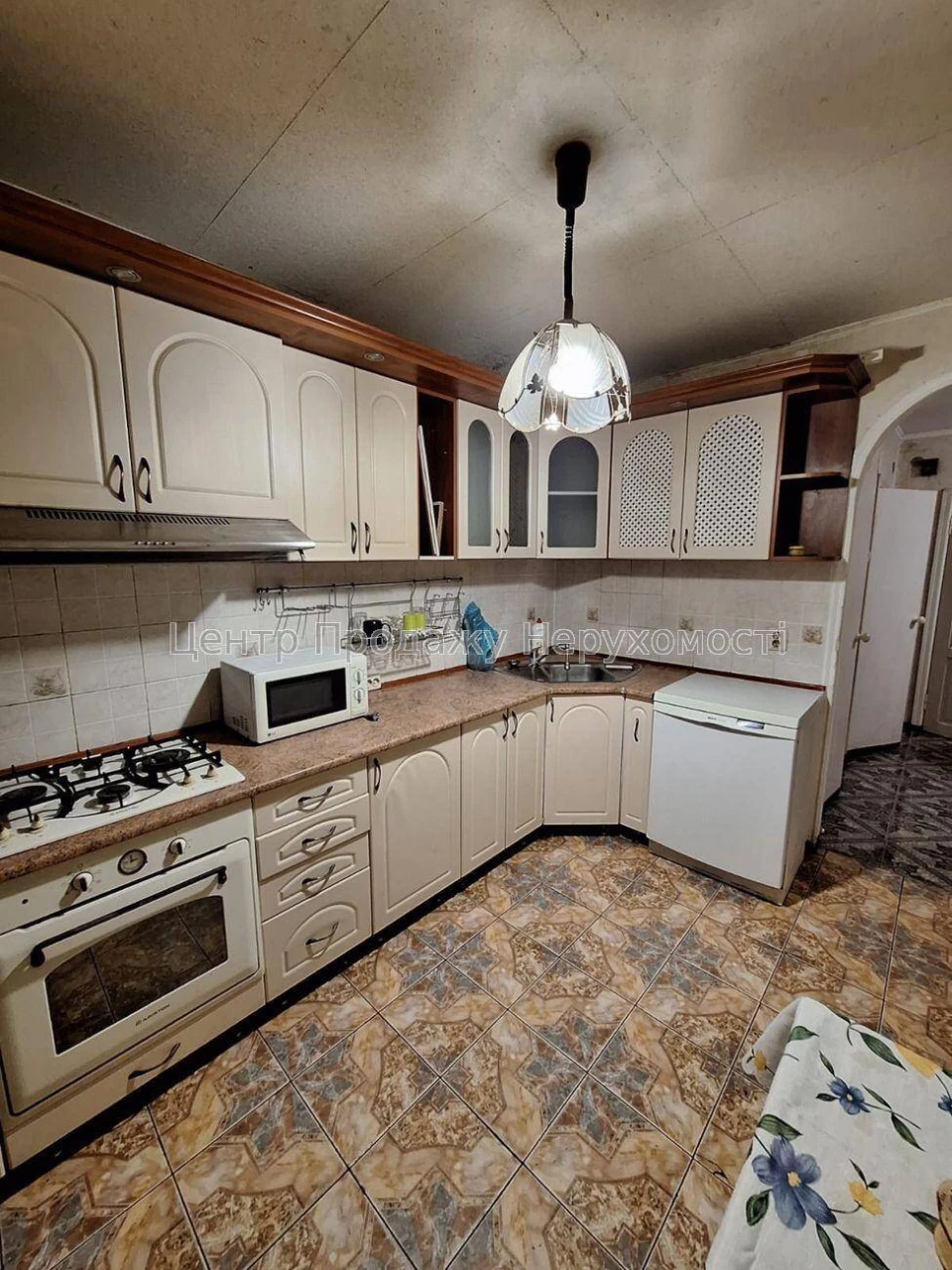 Продаж 2-кімн. квартири, 56. 5 м², 5/5 эт, Київ – чудовий ва