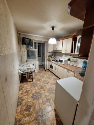 Продаж 2-кімн. квартири, 56. 5 м², 5/5 эт, Київ – чудовий ва
