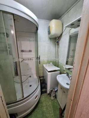 Продаж 2-кімн. квартири, 56. 5 м², 5/5 эт, Київ – чудовий ва