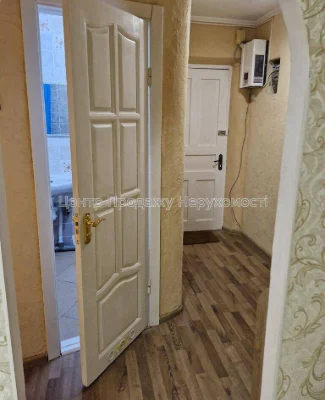 Продаж 2-кімн. квартири, 3/6 пов, 45 м², Київ – затишок та к