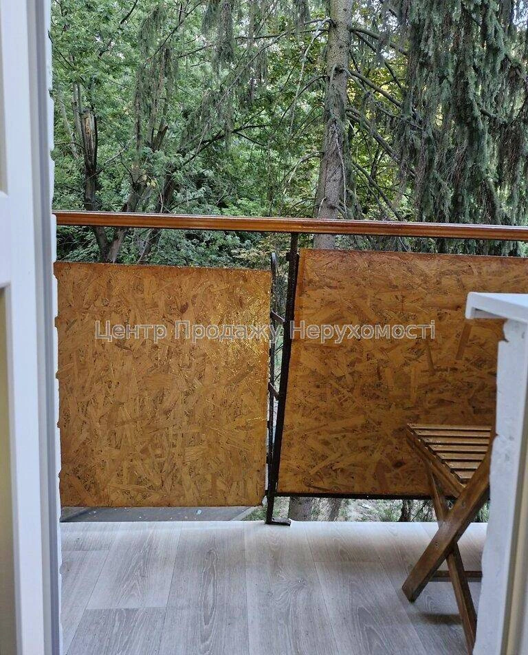 Продаж 2-кімн. квартири, 3/6 пов, 45 м², Київ – затишок та к
