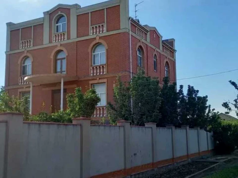 Будинок. Одеса, Петра Лещенка вул. (Комінтерну)