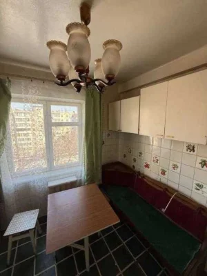 For sale 3-room apartment. Evgeny Konovalets st. 35, 65 sq. m. is renovated