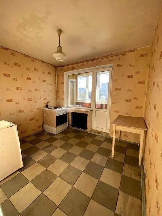 1-room apartment for sale on Roman Shukhevych Avenue. Ky