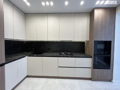 Продаж Квартира Центр